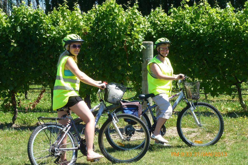 Olde Mill House B&B & Bike2Wine Cycle Hire Renwick Exterior foto